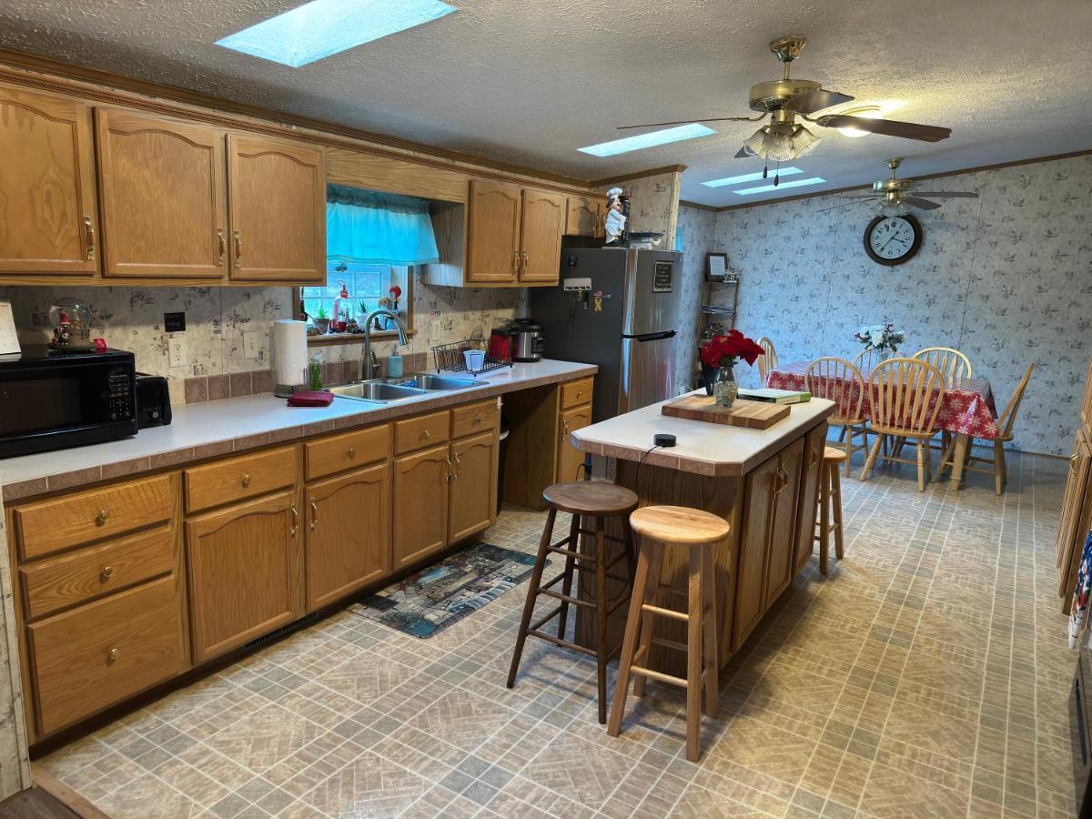 Spacious Cozy Getaway ! King Bed, Game Room, Out Door Patio Cairo Exterior foto